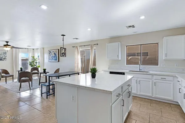 $455,000 | 43631 West Cowpath Road, Maricopa, AZ 85138