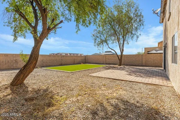 $455,000 | 43631 West Cowpath Road, Maricopa, AZ 85138