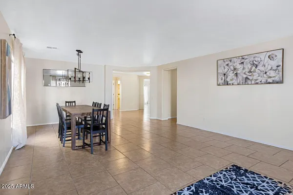 $455,000 | 43631 West Cowpath Road, Maricopa, AZ 85138