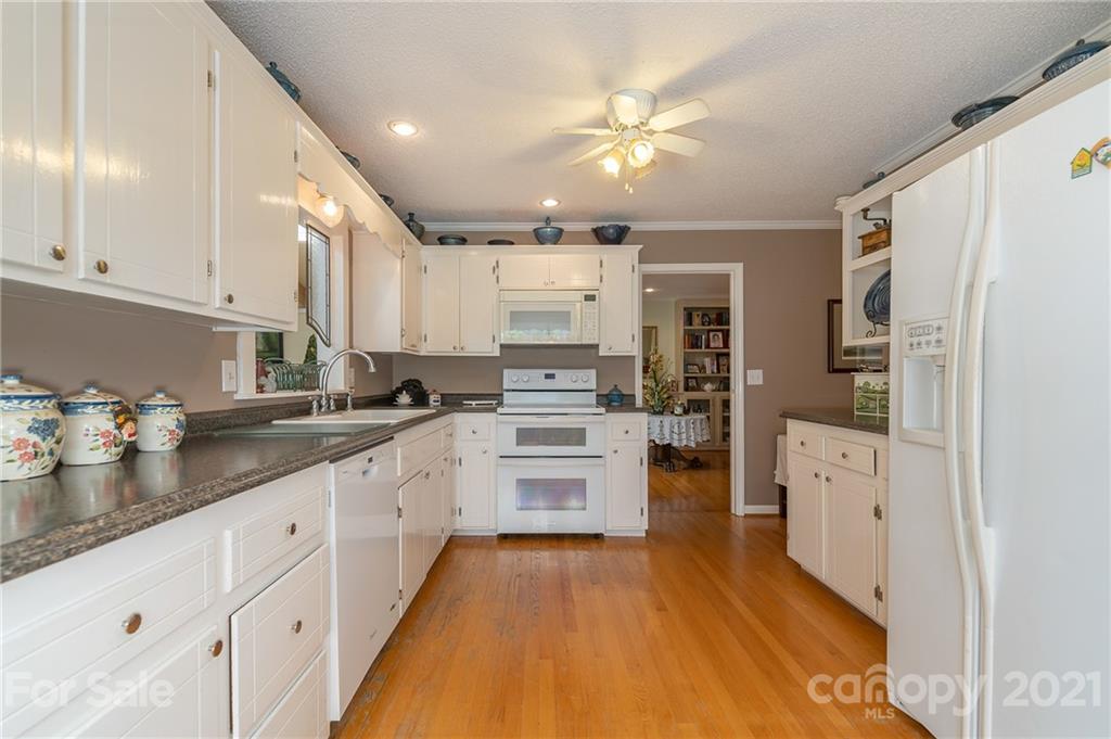 342 Highway 221 Rutherfordton, NC 28139 - Photo 22 of 41 Gallery Image 22