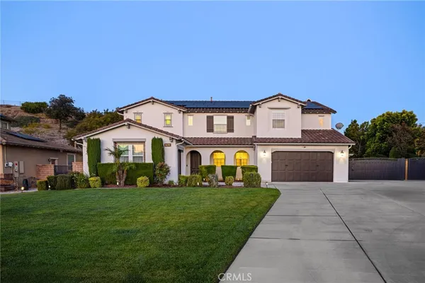$1,349,000 | 16352 Sierra Heights Drive, Riverside, CA 92503