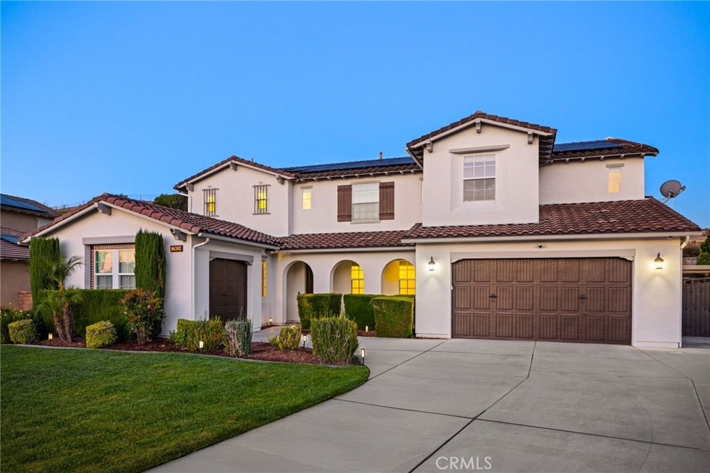 16352 Sierra Heights Drive Riverside, CA 92503 - Photo 4 of 75