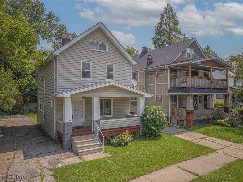 801 Rudyard Road Cleveland, OH 44110 - Photo 2 of 26