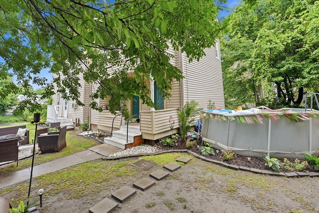 161 New Bridge Street West Springfield, MA 01089 - Photo 35 of 38