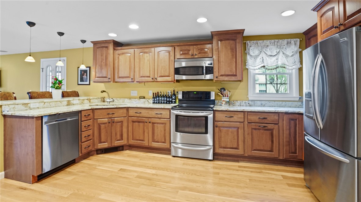 413 Spring Green Road Warwick, RI 02888 - Photo 14 of 41 Granite countertops, SS appliances