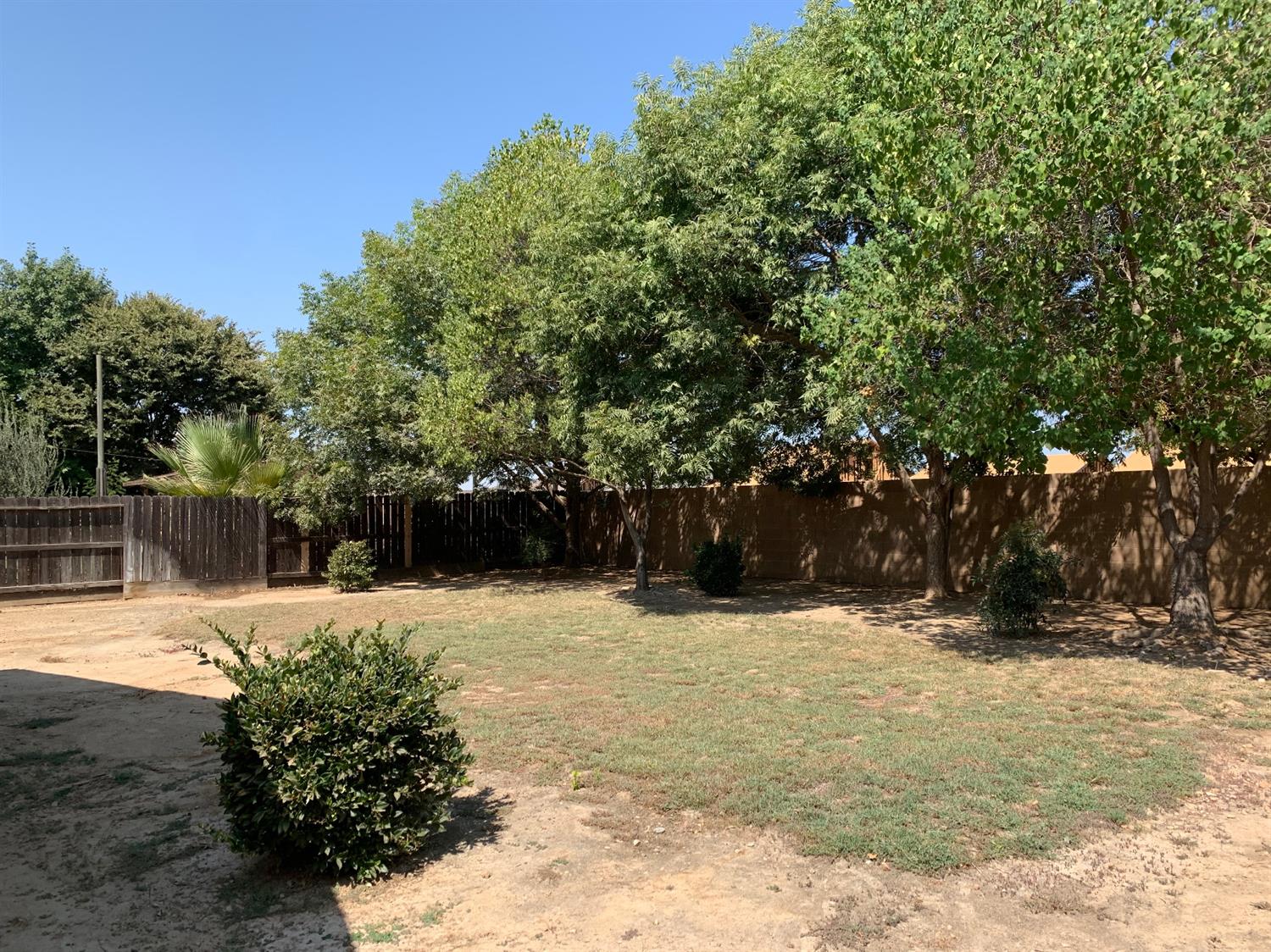 474 Abbott Avenue Reedley, CA 93654 - Photo 25 of 25 Gallery Image 25