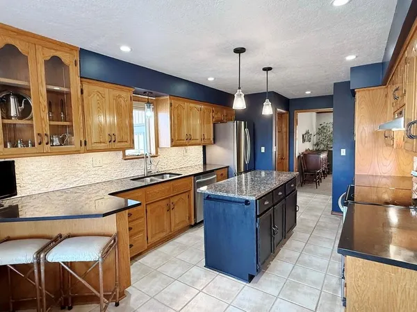 $385,000 | 1355 East Hwy EE, El Dorado Springs, MO 64744