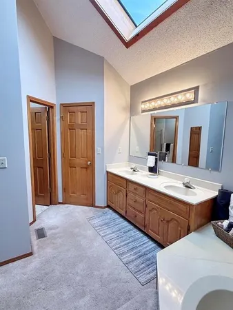 $385,000 | 1355 East Hwy EE, El Dorado Springs, MO 64744