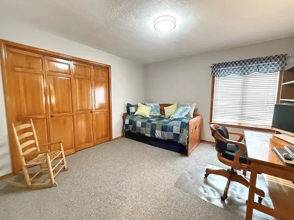 $385,000 | 1355 East Hwy EE, El Dorado Springs, MO 64744