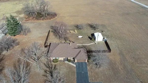 $385,000 | 1355 East Hwy EE, El Dorado Springs, MO 64744