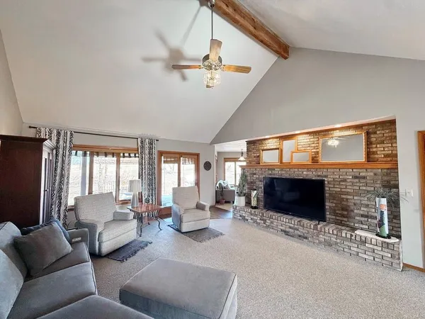 $385,000 | 1355 East Hwy EE, El Dorado Springs, MO 64744