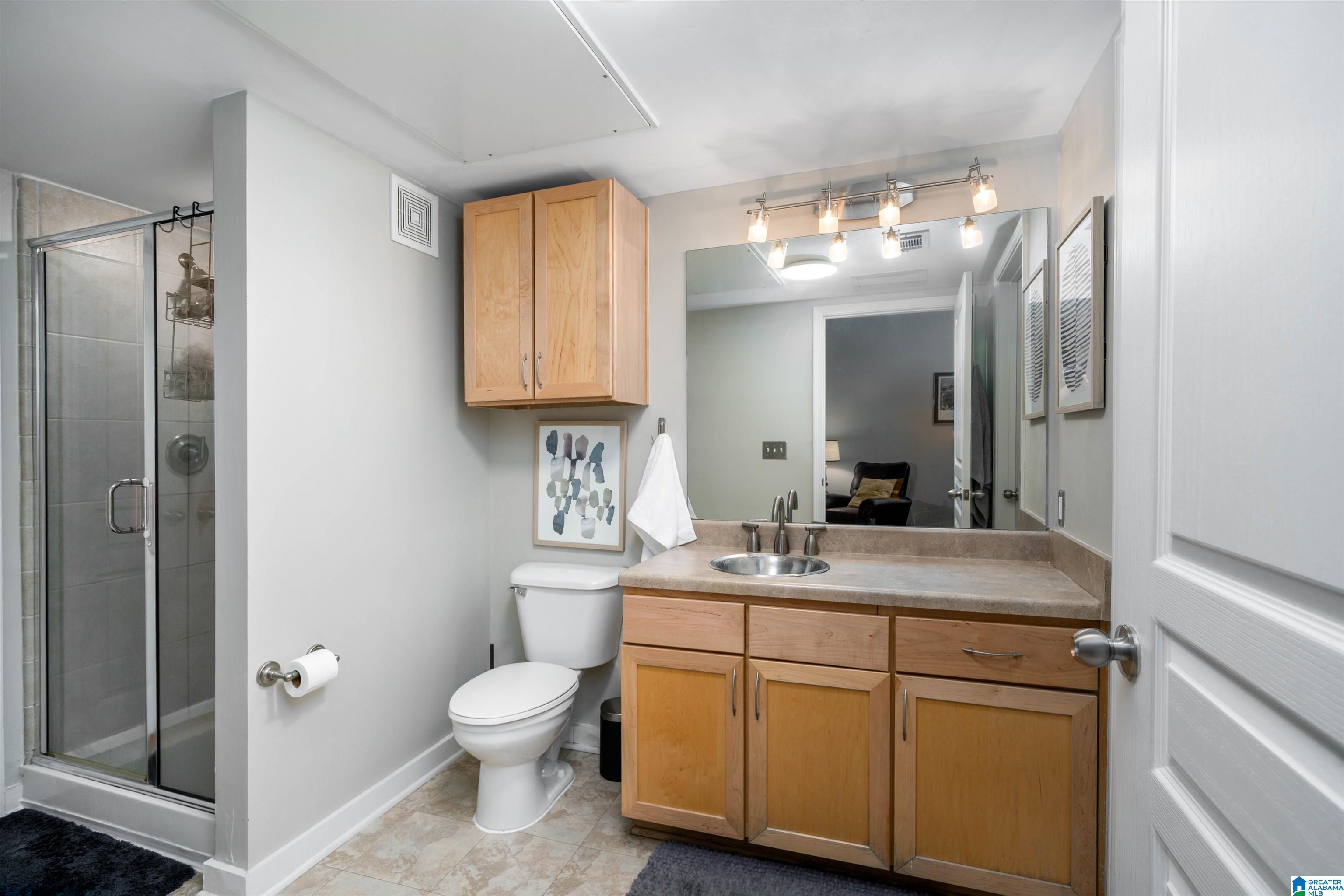 401 20th Street South, Unit 113 Birmingham, AL 35233 - Photo 15 of 34