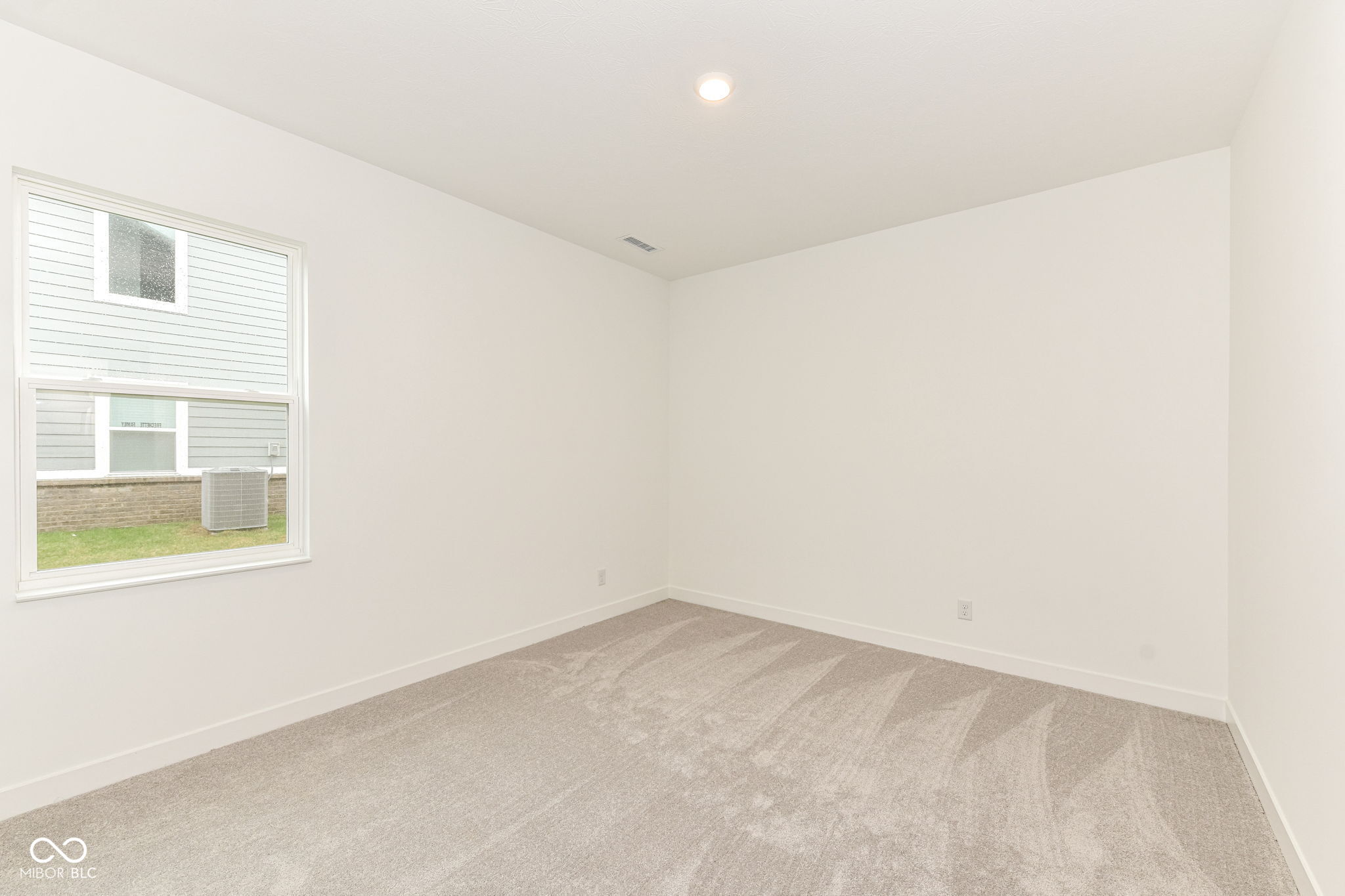 4376 Risen Star Way Bargersville, IN 46106 - Photo 11 of 41