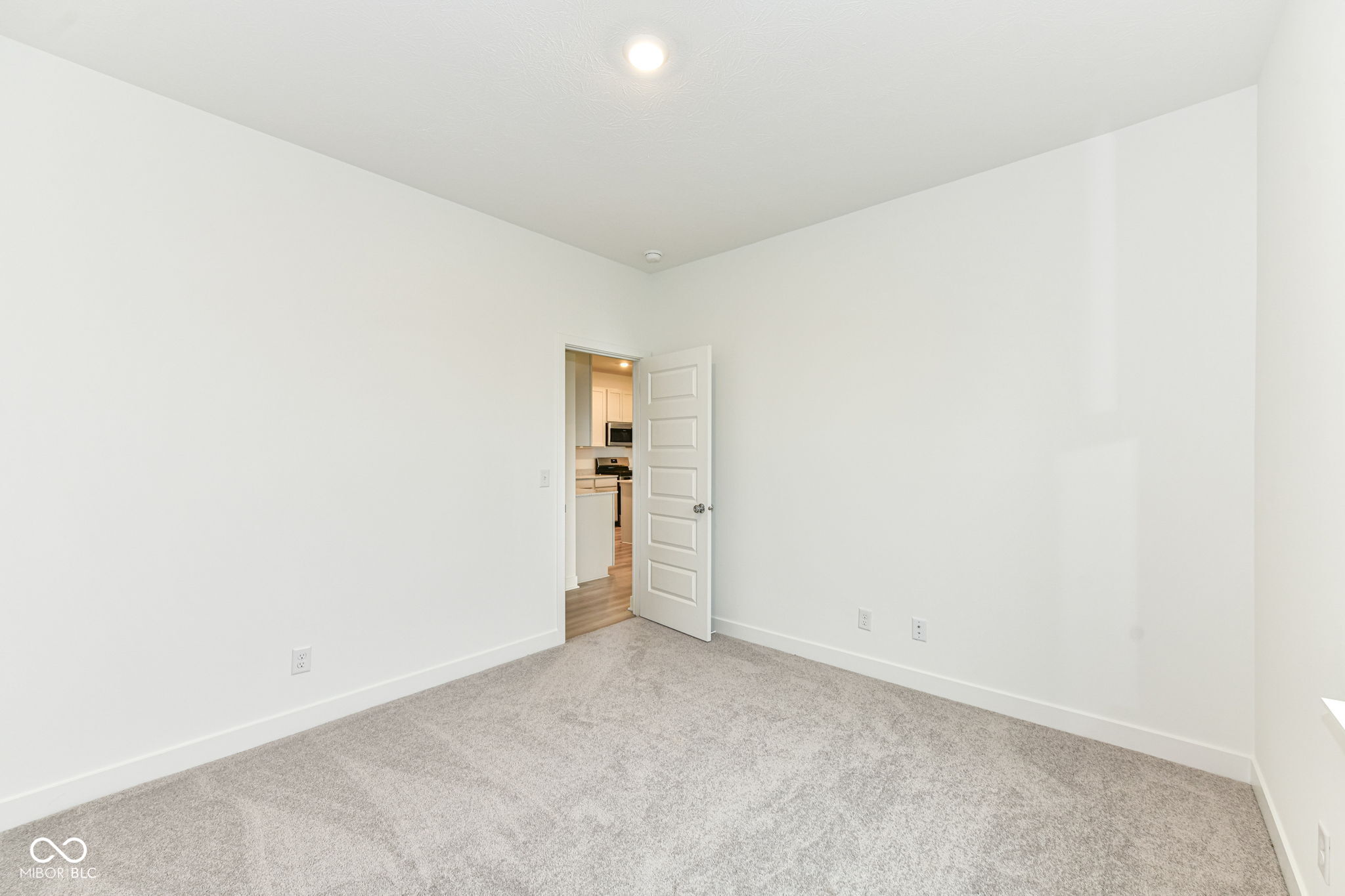 4376 Risen Star Way Bargersville, IN 46106 - Photo 13 of 41