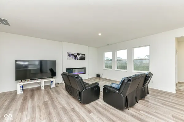 $465,000 | 4376 Risen Star Way, Bargersville, IN 46106