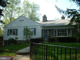 405 School Lane Wayne, PA 19087 - Photo 1 of 5 Gallery Image 1