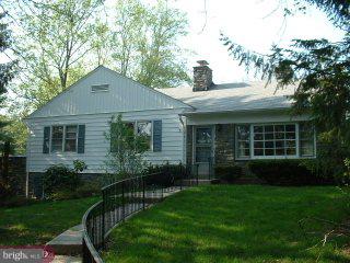 405 School Lane Wayne, PA 19087 - Photo 3 of 5 Gallery Image 3