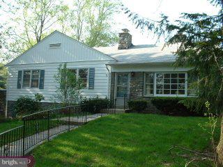 405 School Lane Wayne, PA 19087 - Photo 4 of 5 Gallery Image 4