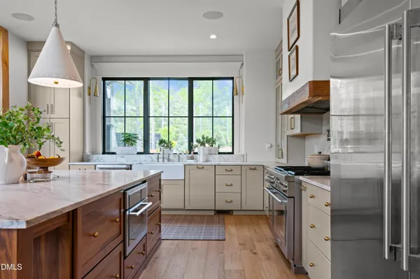 $3,695,000 | 8719 Bells Lake Road, Apex, NC 27539