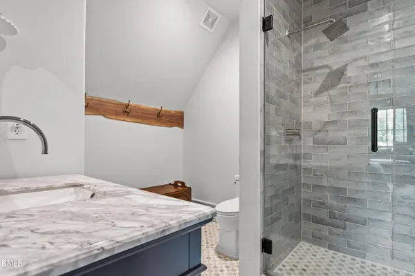 $3,695,000 | 8719 Bells Lake Road, Apex, NC 27539