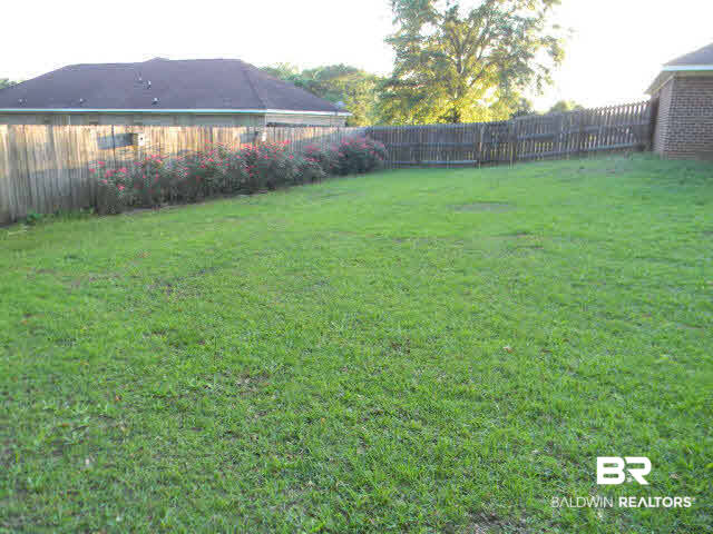 20005 Boulder Lane Robertsdale, AL 36567 - Photo 20 of 20 Fenced Backyard