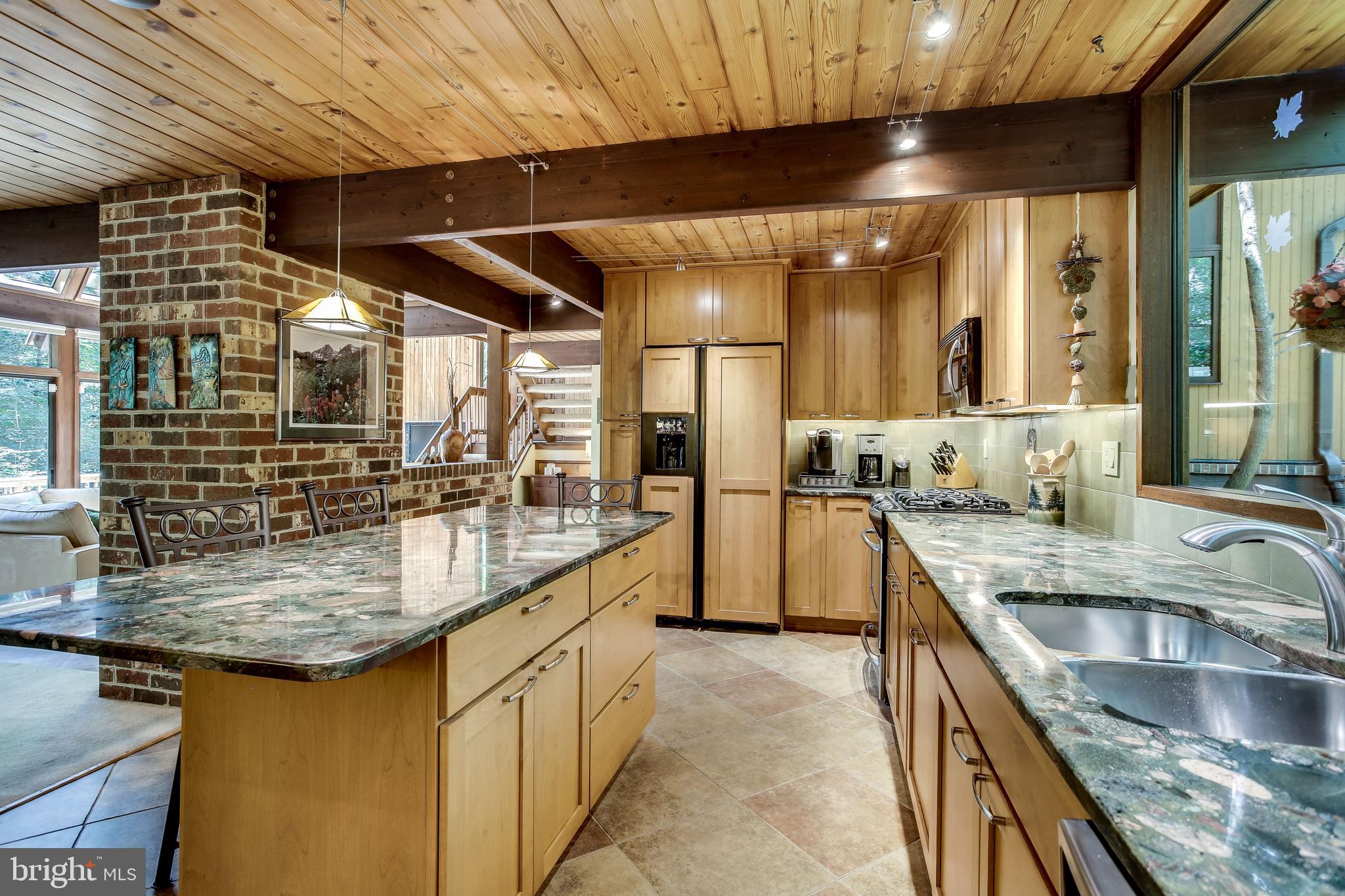 11606 Foxclove Road Reston, VA 20191 - Photo 20 of 80 Beautiful Post & Beam Construction