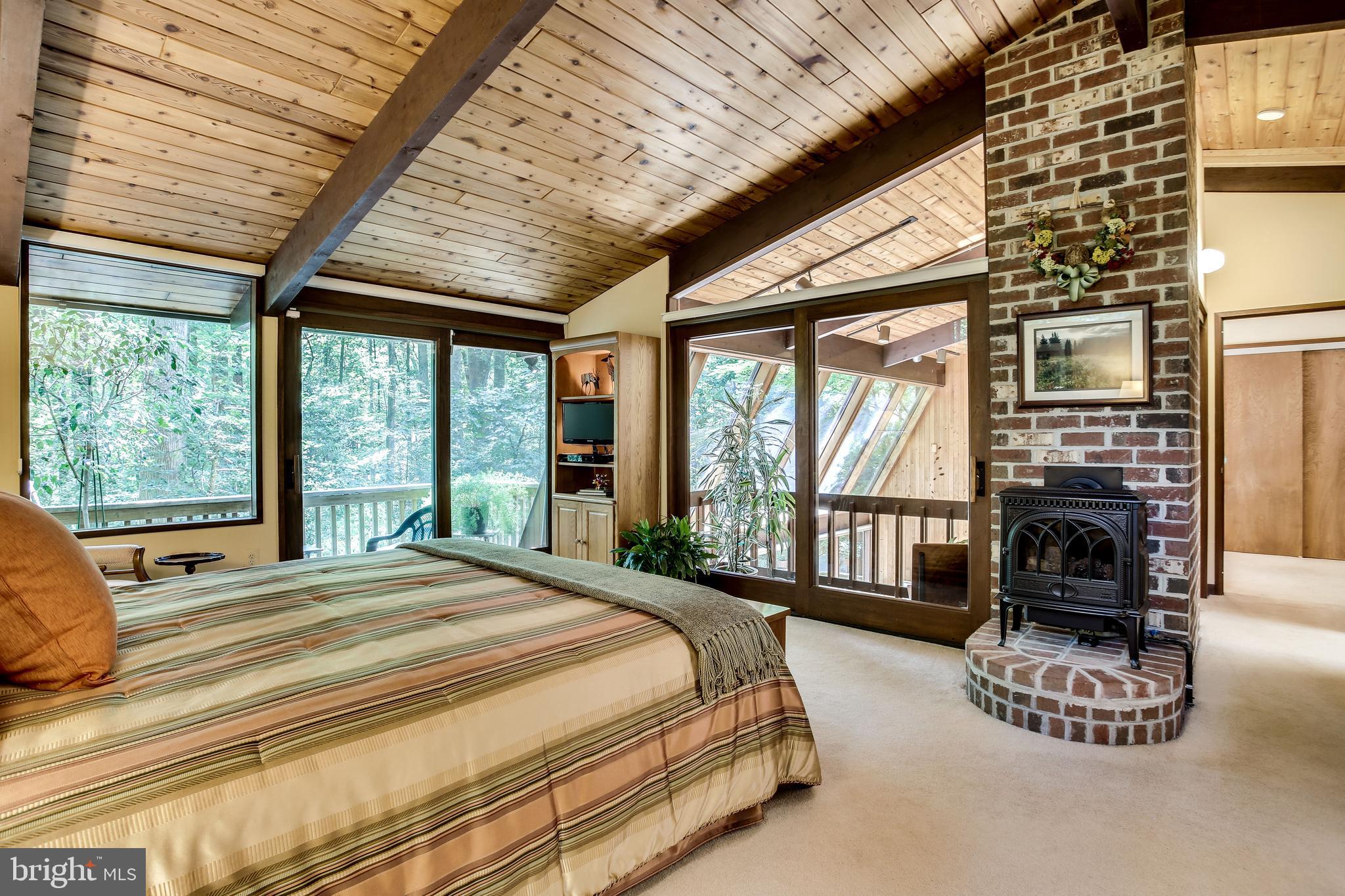 11606 Foxclove Road Reston, VA 20191 - Photo 30 of 80 You will feel Like You Are Sleeping in a Treehouse