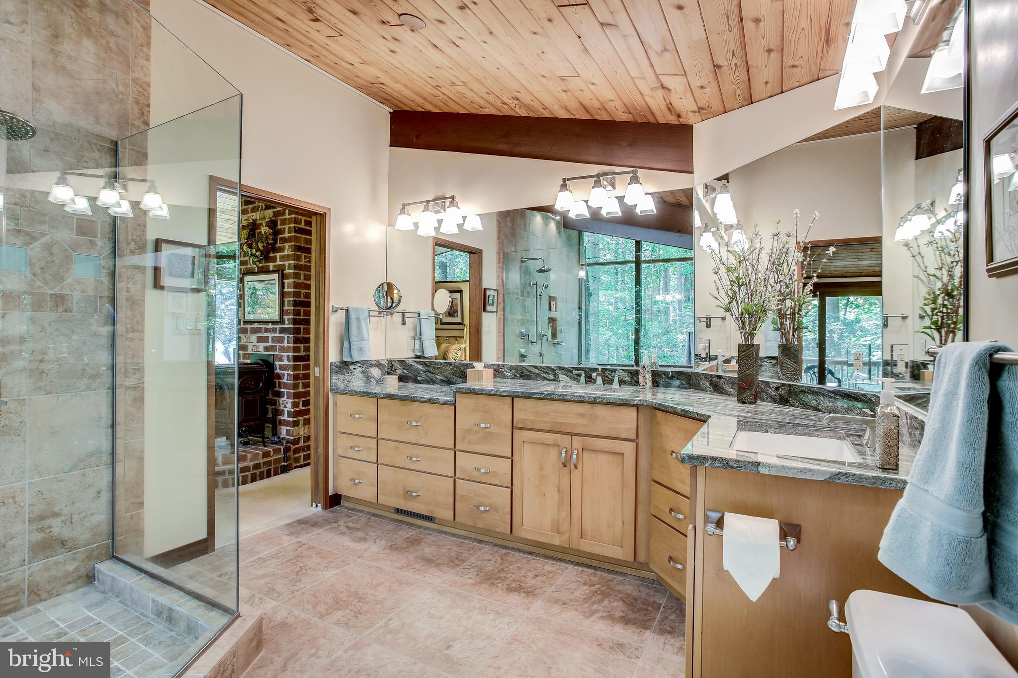 11606 Foxclove Road Reston, VA 20191 - Photo 39 of 80 Dual Sinks & Handsome Wrap Around Vanity