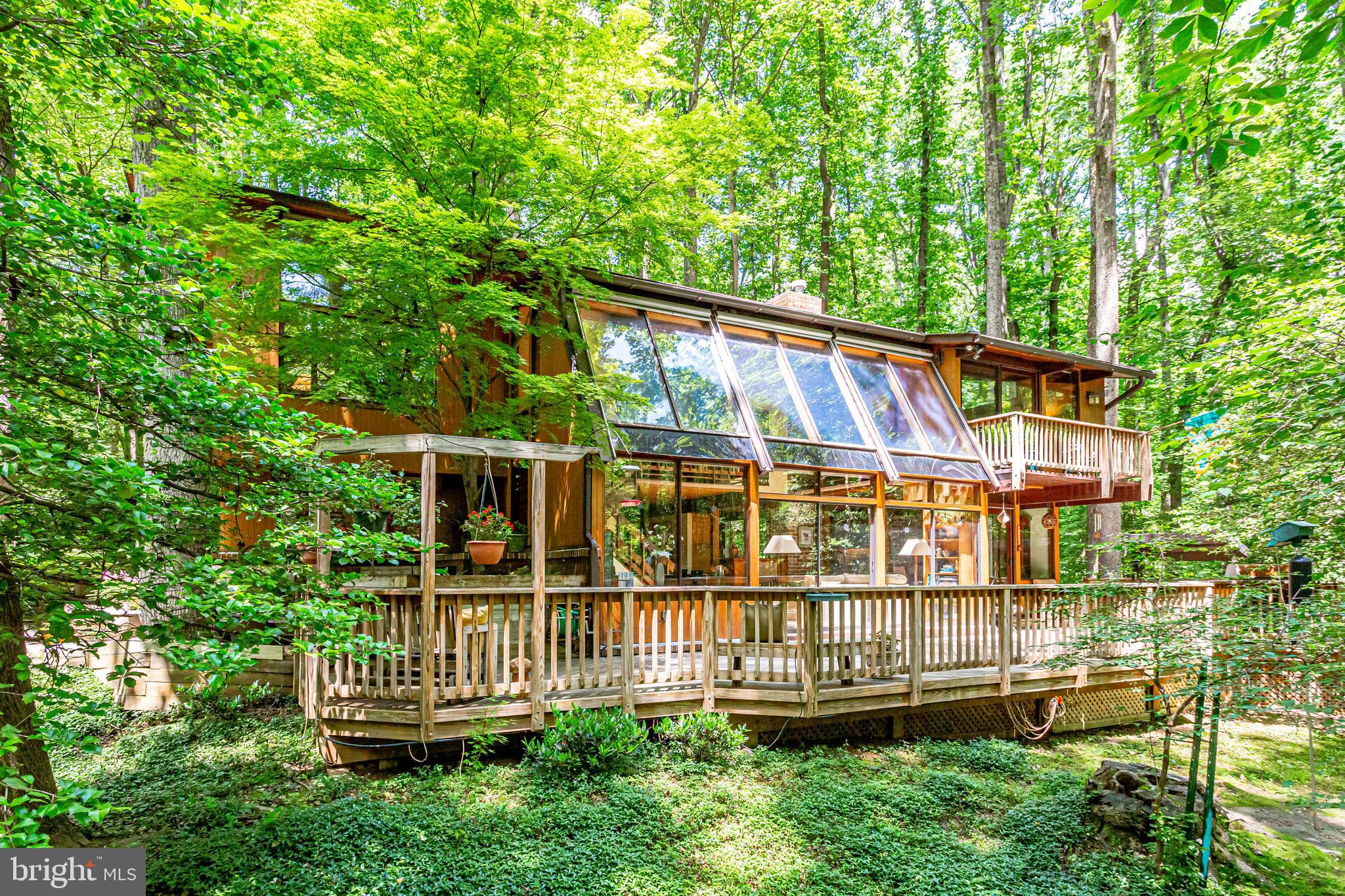 11606 Foxclove Road Reston, VA 20191 - Photo 5 of 80 Relaxing Deck Spans the Home w 2nd Deck off MBR
