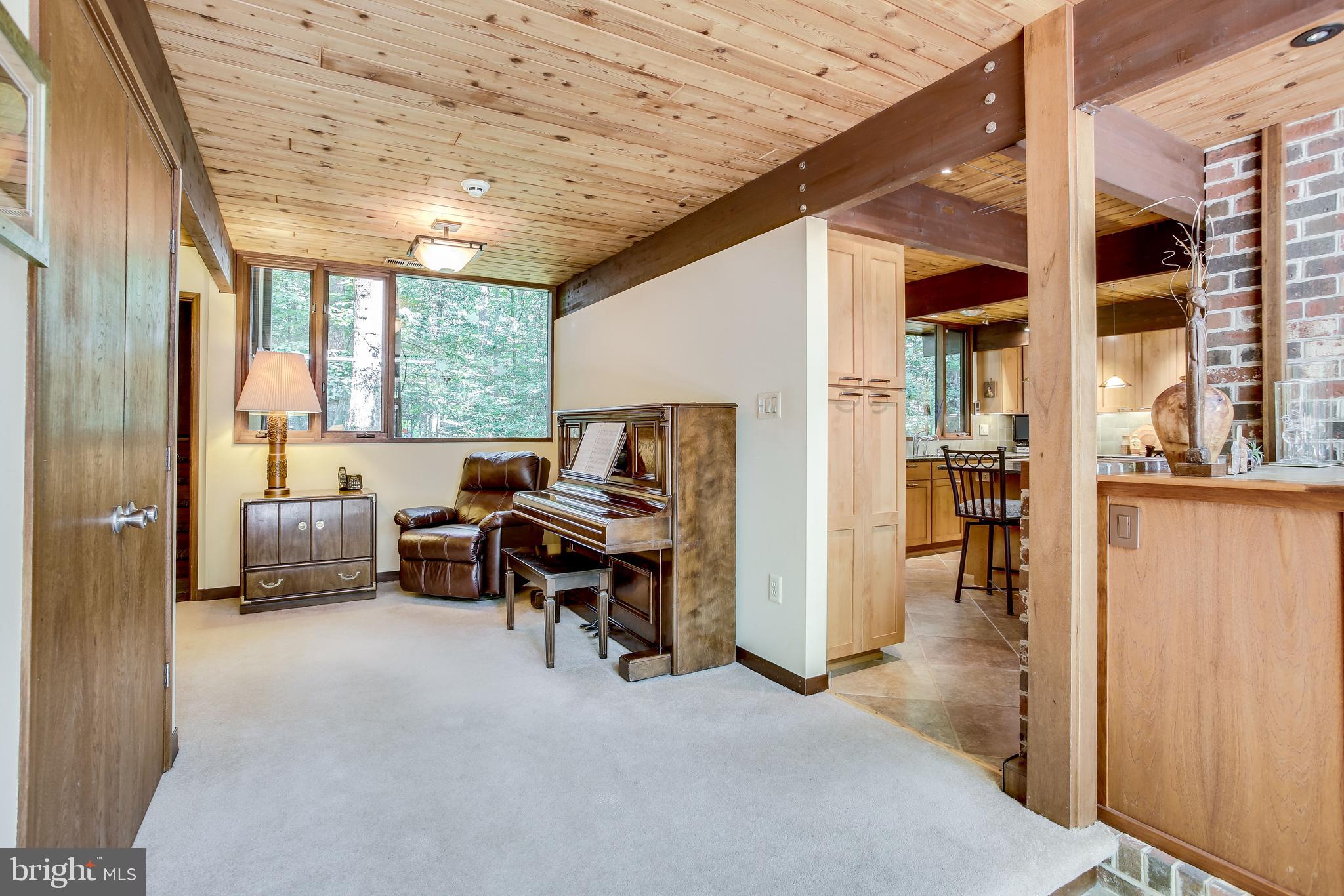 11606 Foxclove Road Reston, VA 20191 - Photo 46 of 80 Main Level Den or Music Room