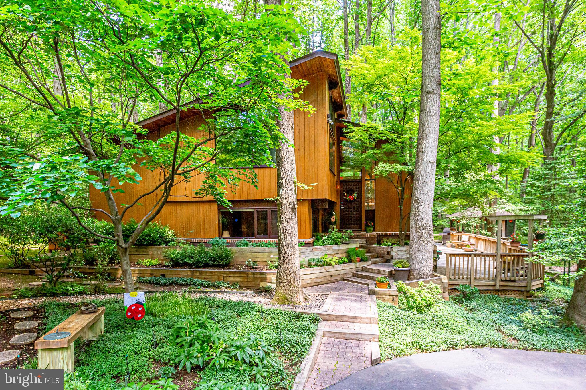 11606 Foxclove Road Reston, VA 20191 - Photo 57 of 80 View from Circular Driveway