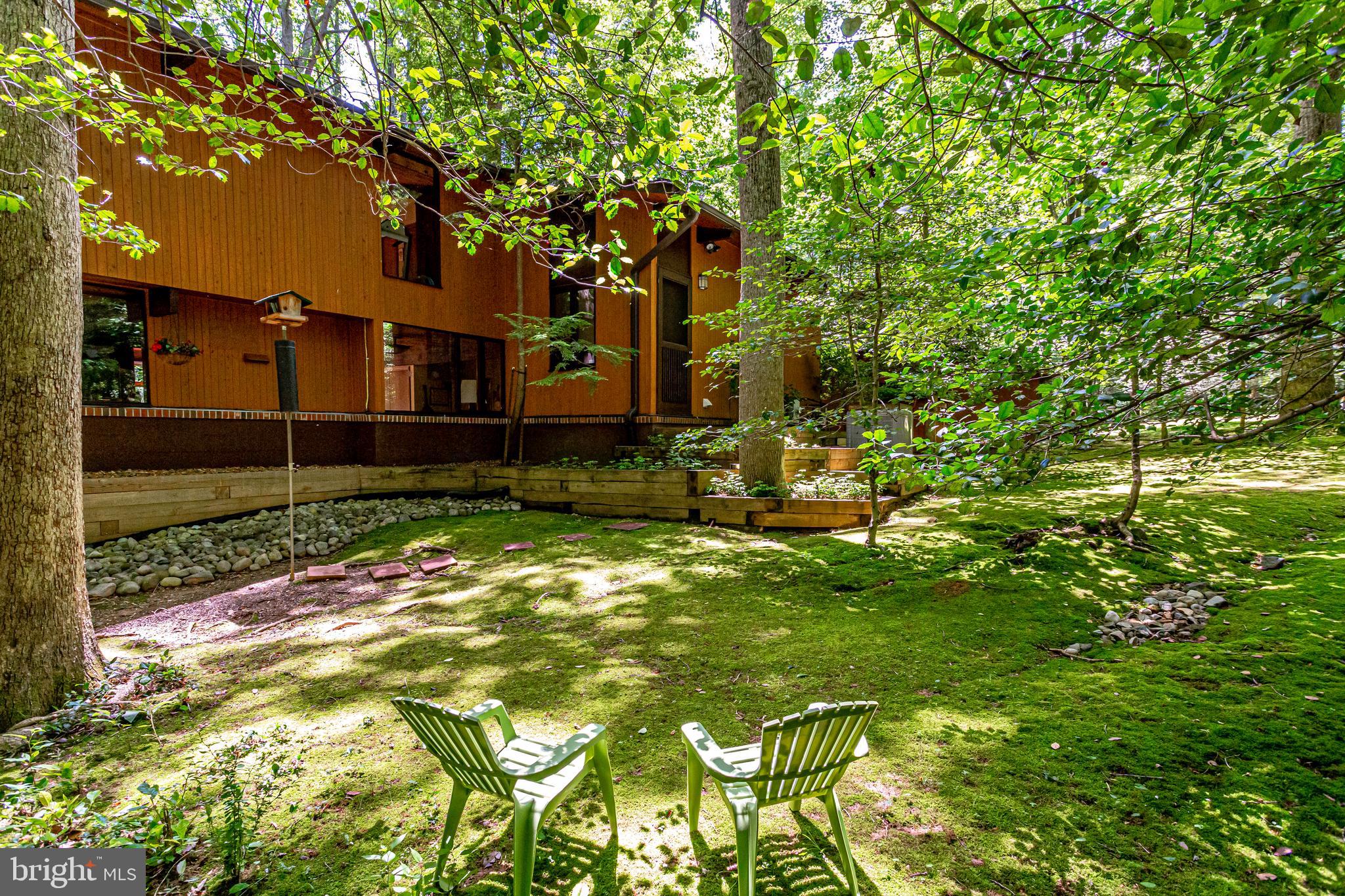 11606 Foxclove Road Reston, VA 20191 - Photo 61 of 80 Plenty of Spaces to Sit & Enjoy Nature