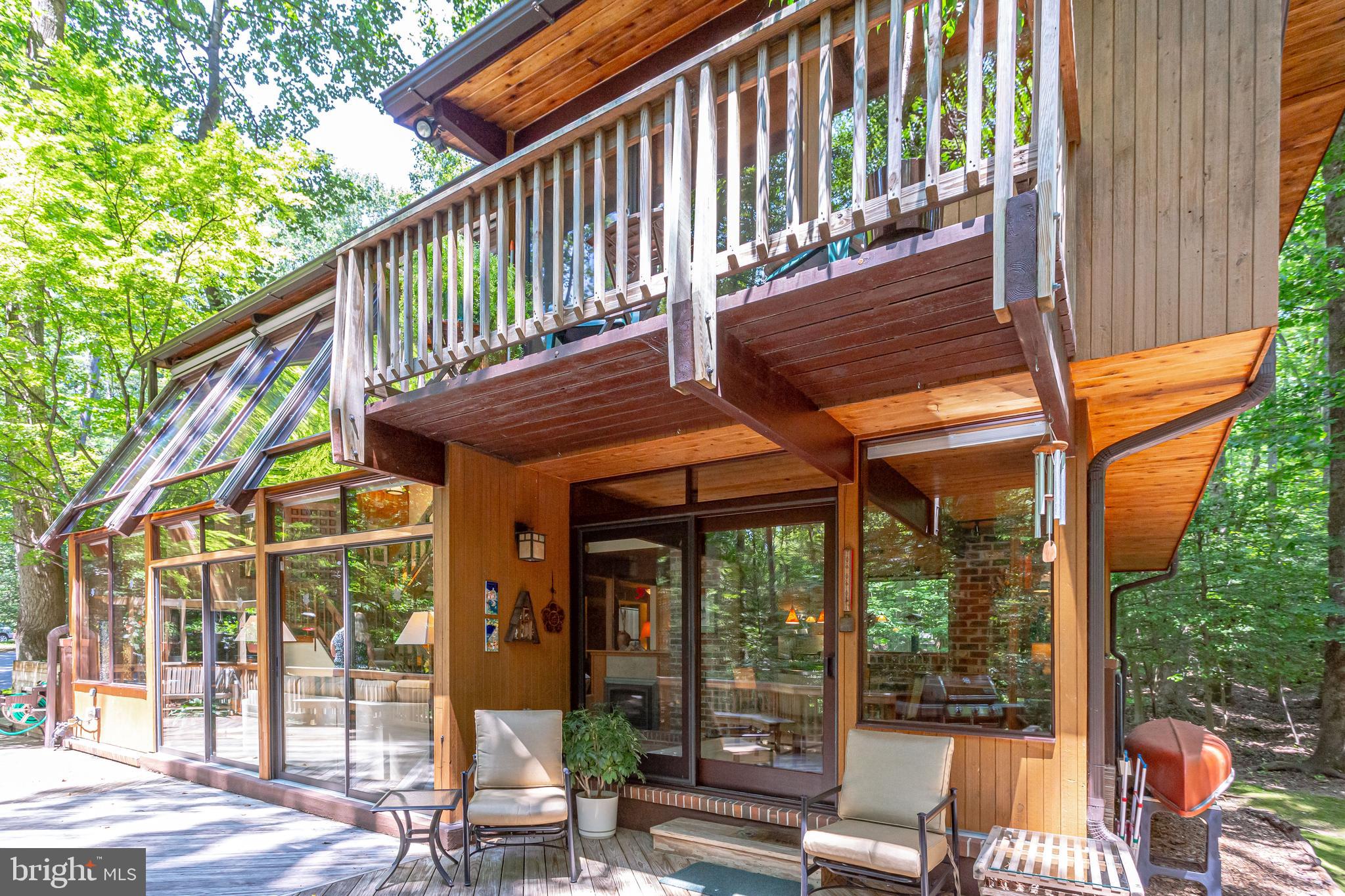 11606 Foxclove Road Reston, VA 20191 - Photo 71 of 80 View of Deck off Master Suite