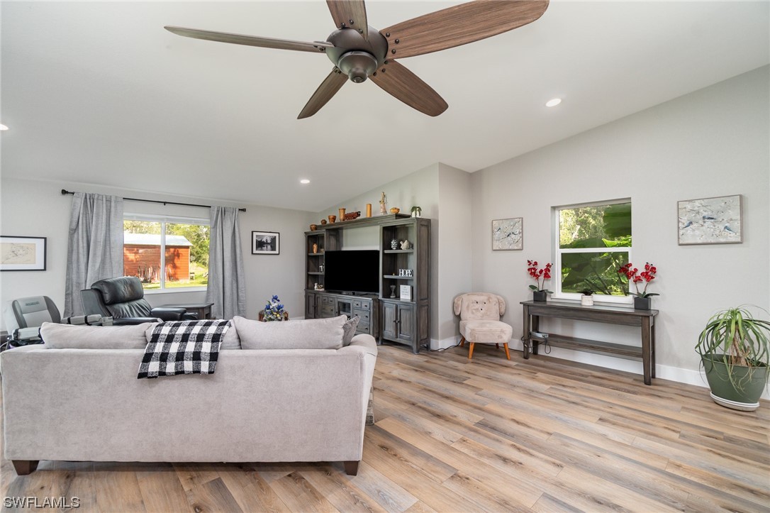 1701 Southeast Townsend Road Arcadia, FL 34266 - Photo 13 of 37 Gallery Image 13