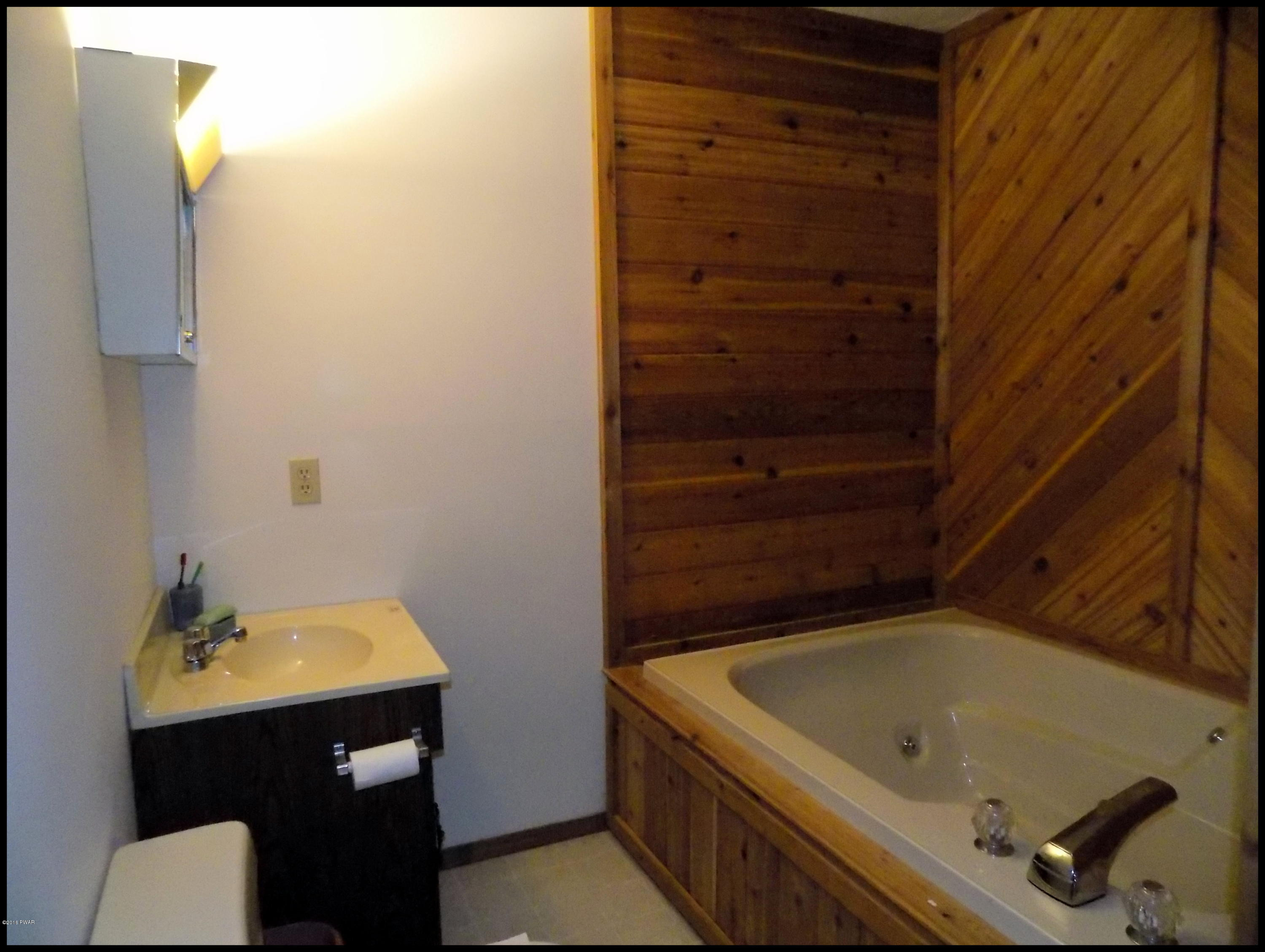 834 Goose Pond Road Lake Ariel, PA 18436 - Photo 19 of 31