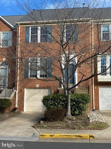 $3,900 | 8118 Madrillon Springs Lane, Vienna, VA 22182