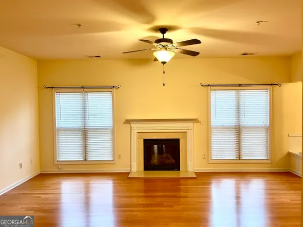 $2,850 | 981 Brownstone Lane Southwest, Unit 17, Marietta, GA 30064
