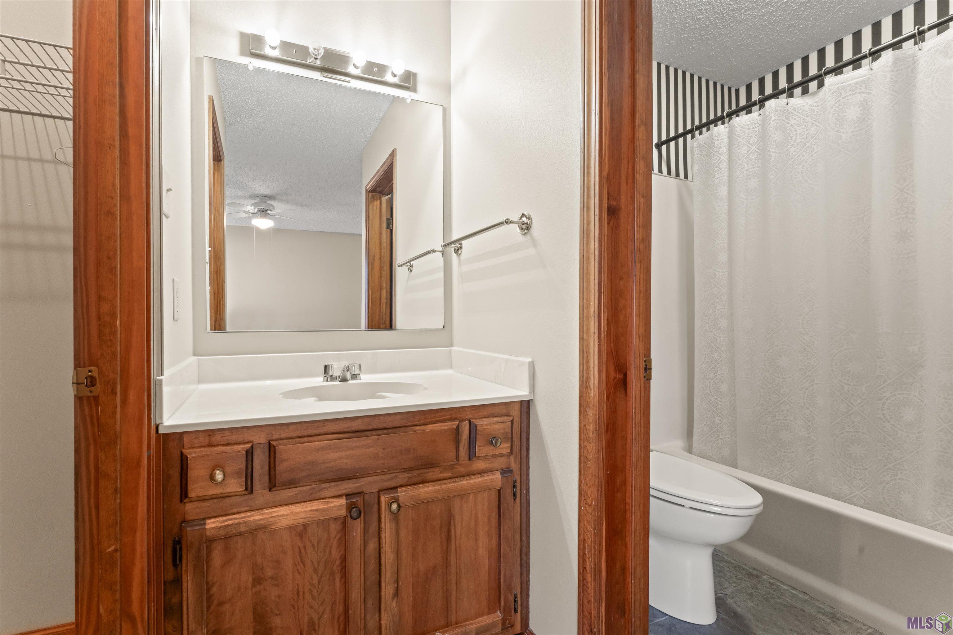 958 Ridgepoint Court, Unit 958 Baton Rouge, LA 70810 - Photo 19 of 20 Gallery Image 19