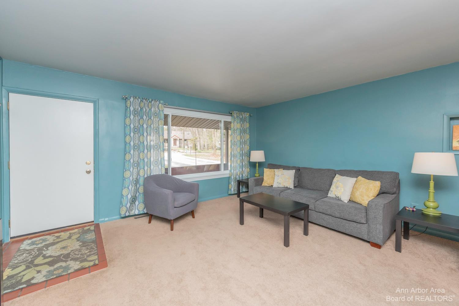 3627 Elizabeth Road Ann Arbor, MI 48103 - Photo 2 of 39 Photo 2