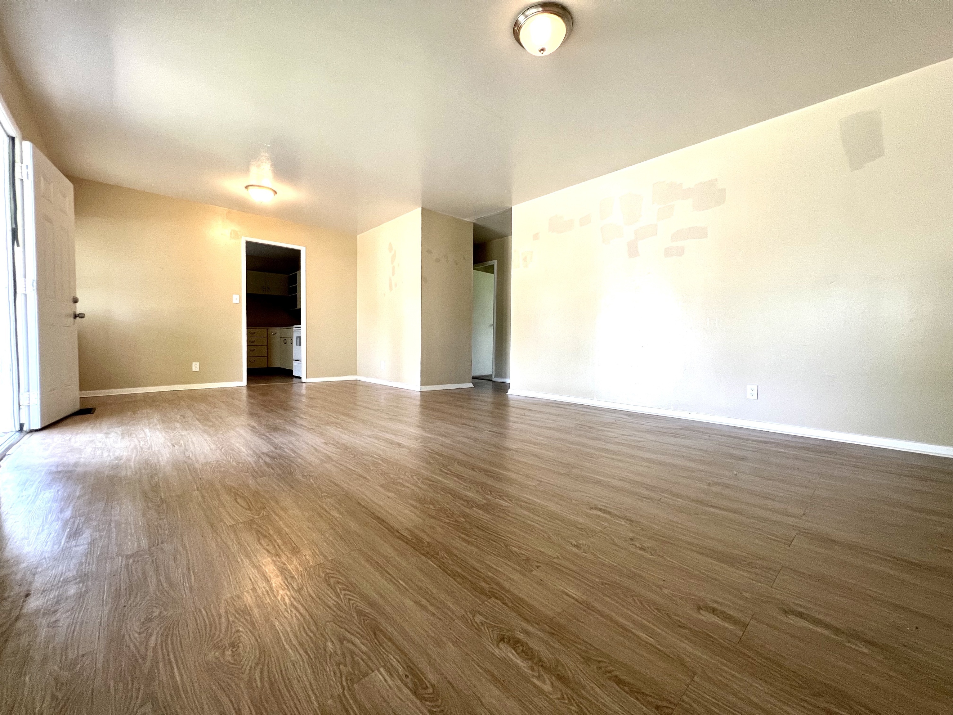 3526 Lowry Road Indianapolis, IN 46222 - Photo 5 of 16 Gallery Image 5