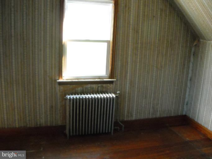 1501 Shawan Road Cockeysville, MD 21030 - Photo 22 of 24 an empty room with a window