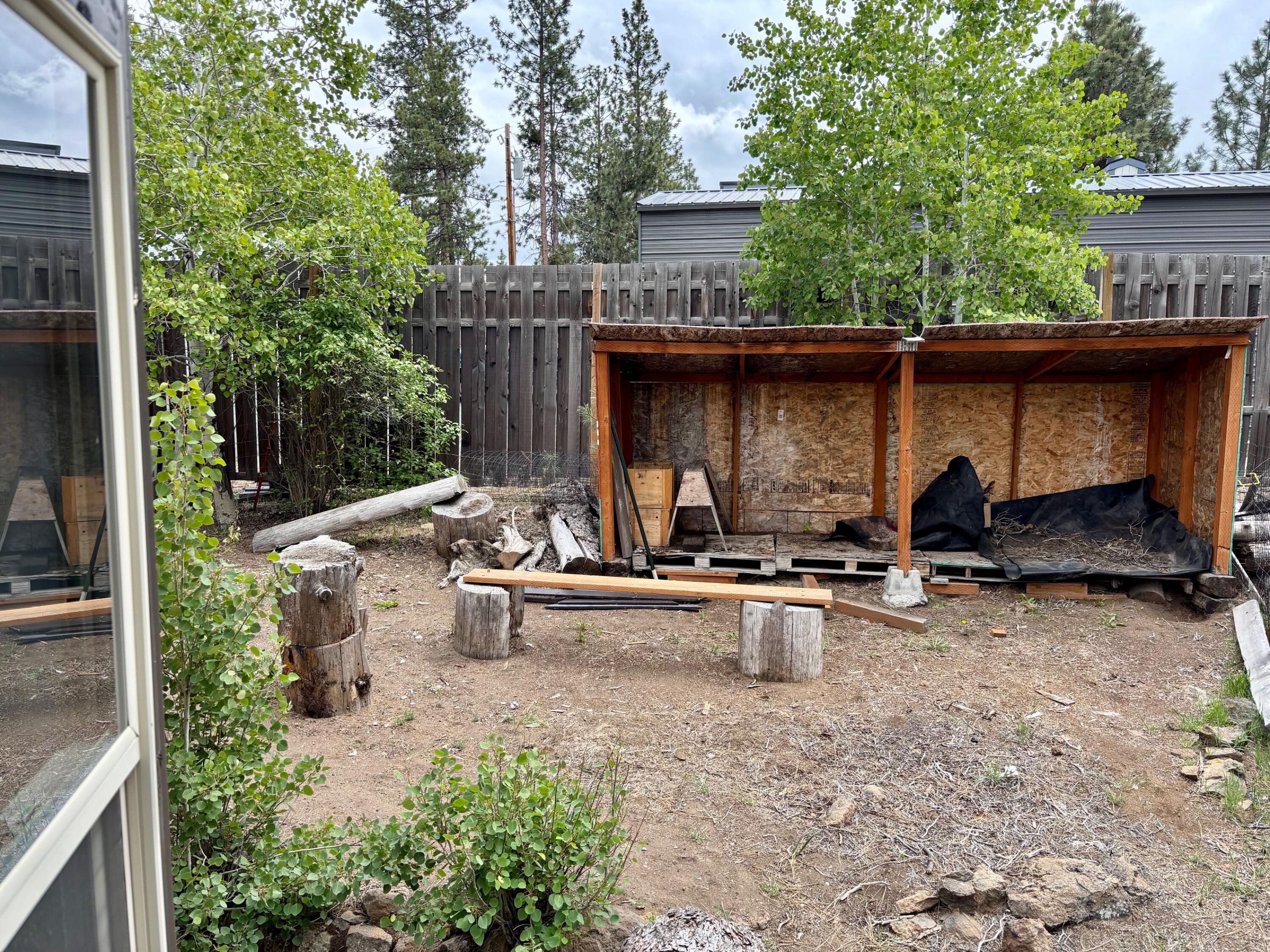 60217 Crater Road Bend, OR 97702 - Photo 22 of 28 22