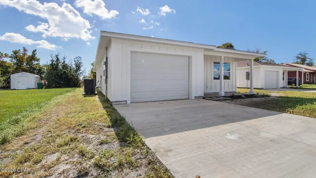 $280,000 | 2406 East 16th Court, Panama City, FL 32405