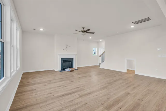 $374,900 | 155 Hunter Ridge Drive, Boiling Springs, SC 29316