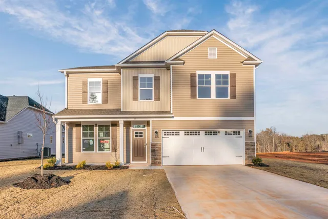 $374,900 | 155 Hunter Ridge Drive, Boiling Springs, SC 29316