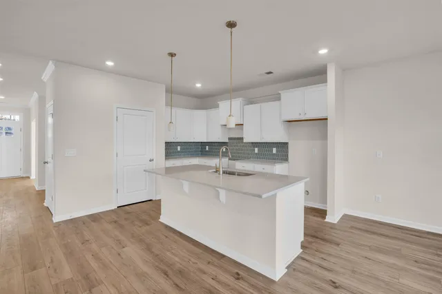 $374,900 | 155 Hunter Ridge Drive, Boiling Springs, SC 29316