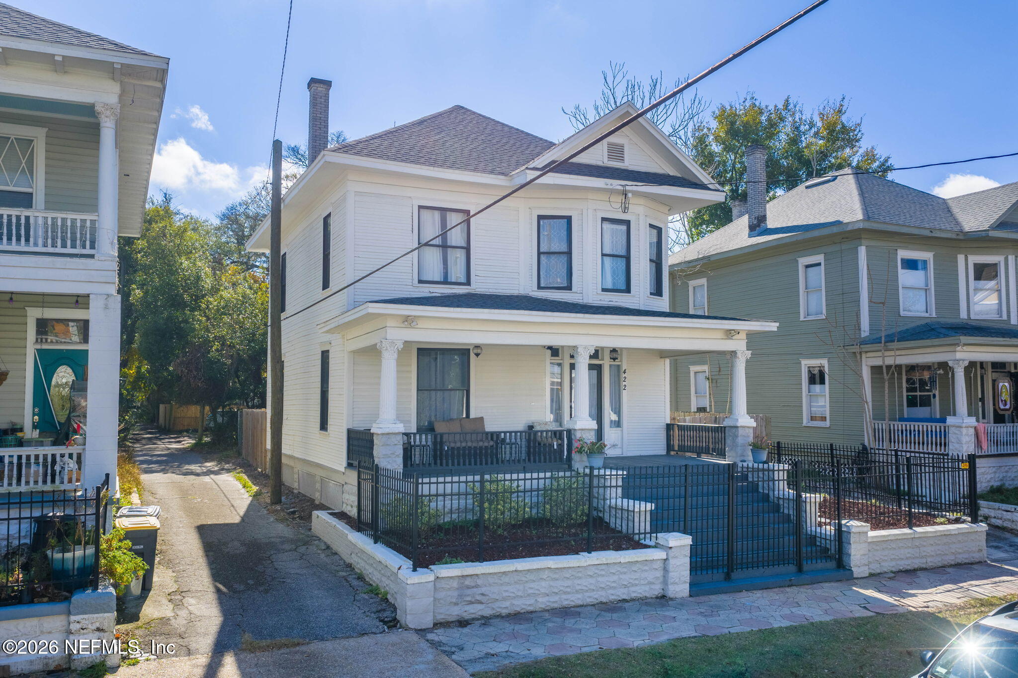 422 7th Street West Jacksonville, FL 32206 - Photo 1 of 71 a front view of a house with garden