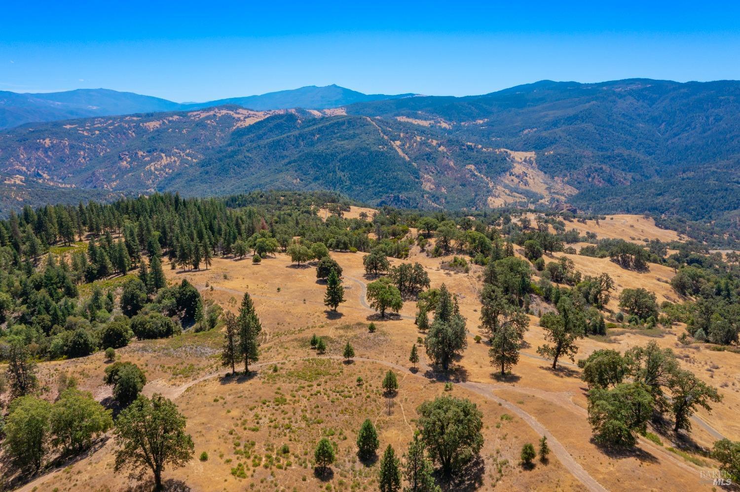 58380 Highway 162 Dos Rios, CA 95429 - Photo 9 of 62