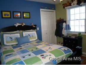15732 North Lake Road Girard, IL 62640 - Photo 11 of 15 Gallery Image 11