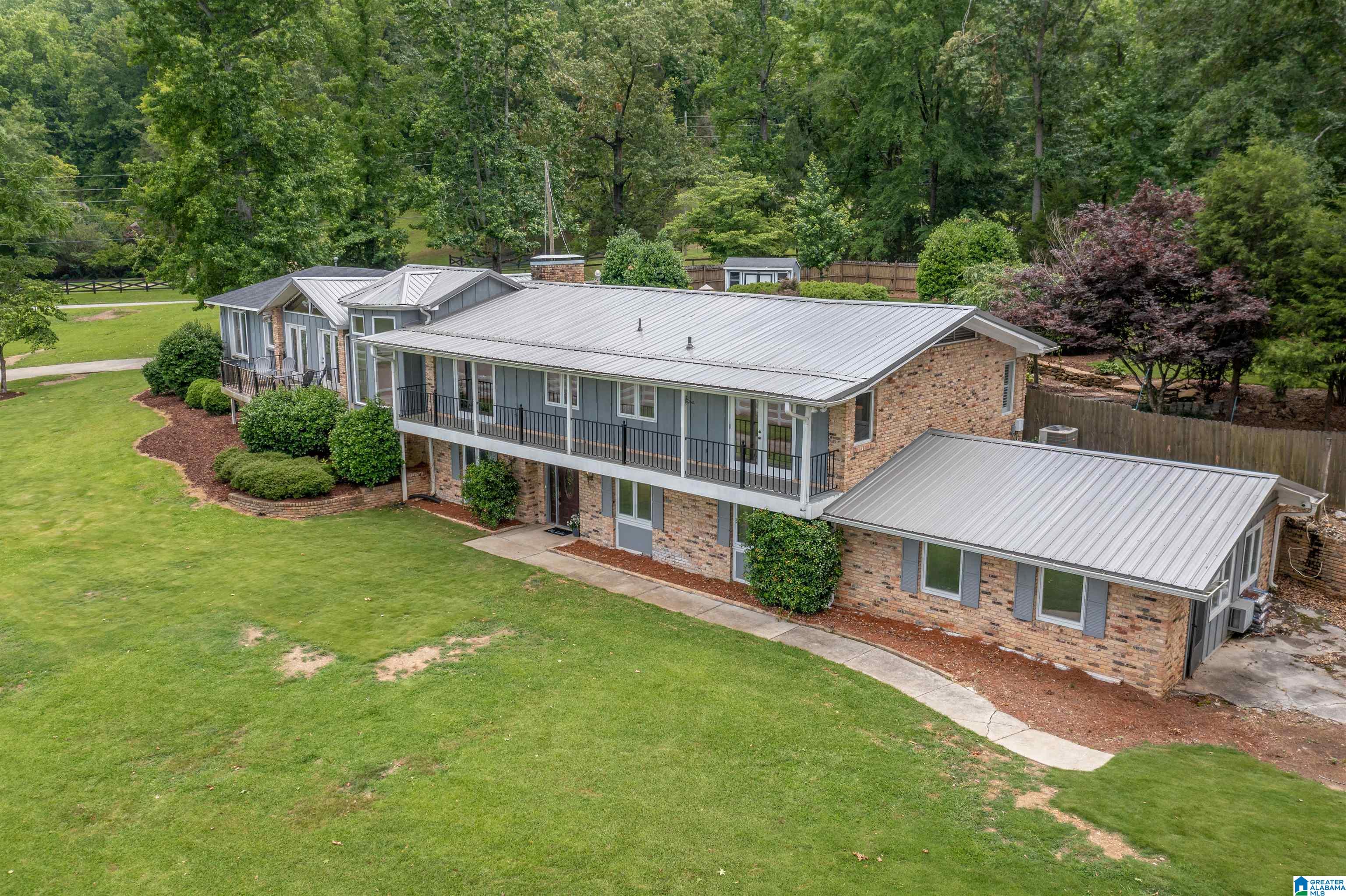 400 Indian Trail Road Pelham, AL 35124 - Photo 5 of 59